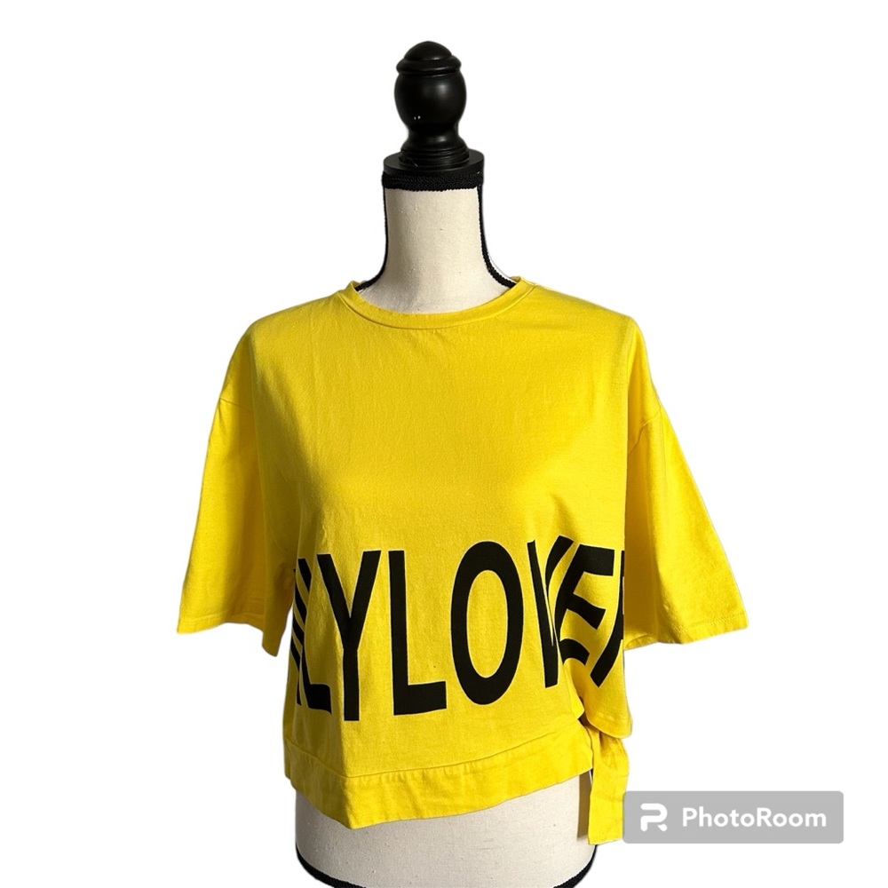 Zara Trafaluc Cropped Boxy Yellow Script MY LOVERS short sleeve shirt - Size M